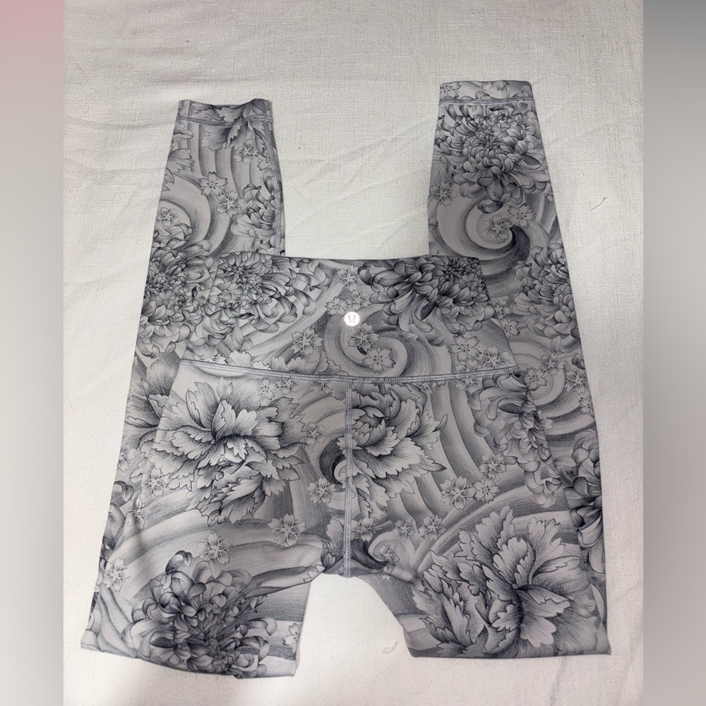 Lululemon Train Times Light Garden Leggings
